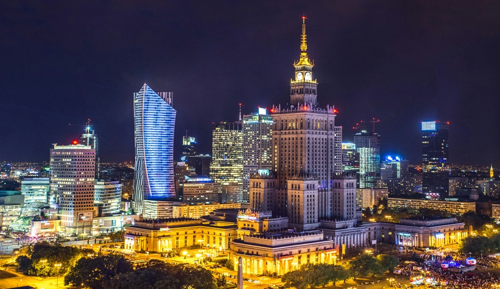 Vehis Finanse completes Poland's first warehouse-to-public securitisation
